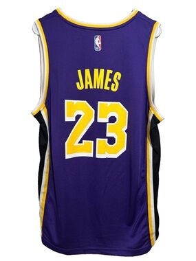 LeBron James #23 Lakers Fanatics Jersey Purple Men’s Large Like New